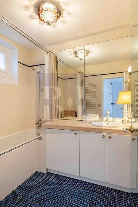 Apartment Dauphine Saint Germain 6th Arr 2bedrooms *