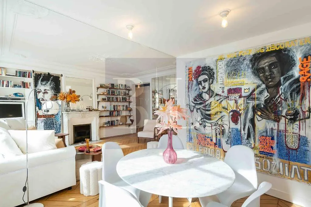 Dauphine Saint Germain 6th Arr 2bedrooms Parigi